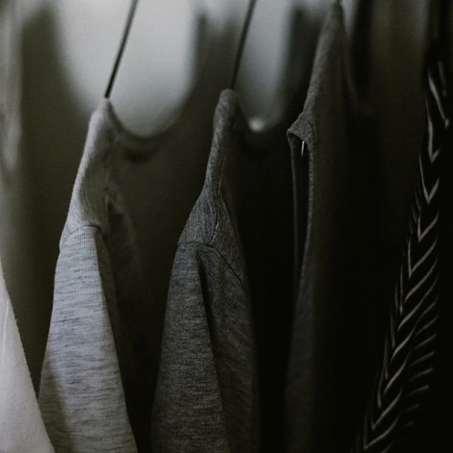 T shirt amiri : le phénomène mode et l'art de Mike Amiri